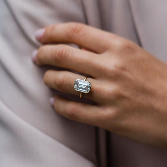 4.9 CT Emerald Solitaire Moissanite Engagement Ring