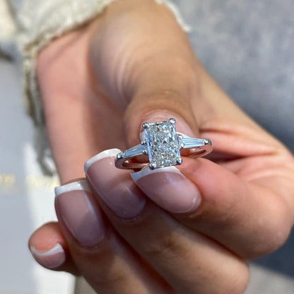 GAG052